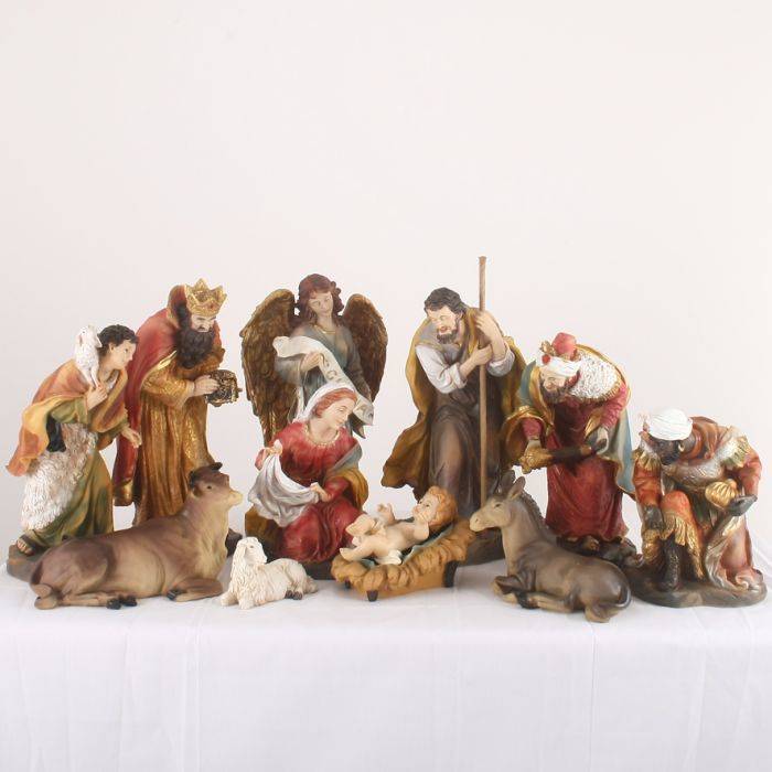 Betlehem  32cm figuracsoportal 