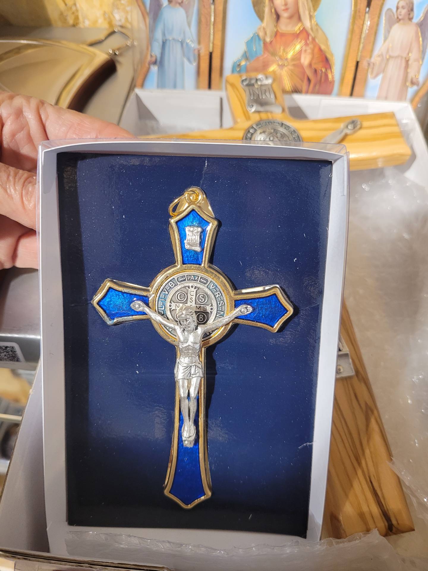 Elsőáldozásra És Bérmálásra is Ajánlom Szent Benedek éremmel keresztFIÚKNAK  13cm 