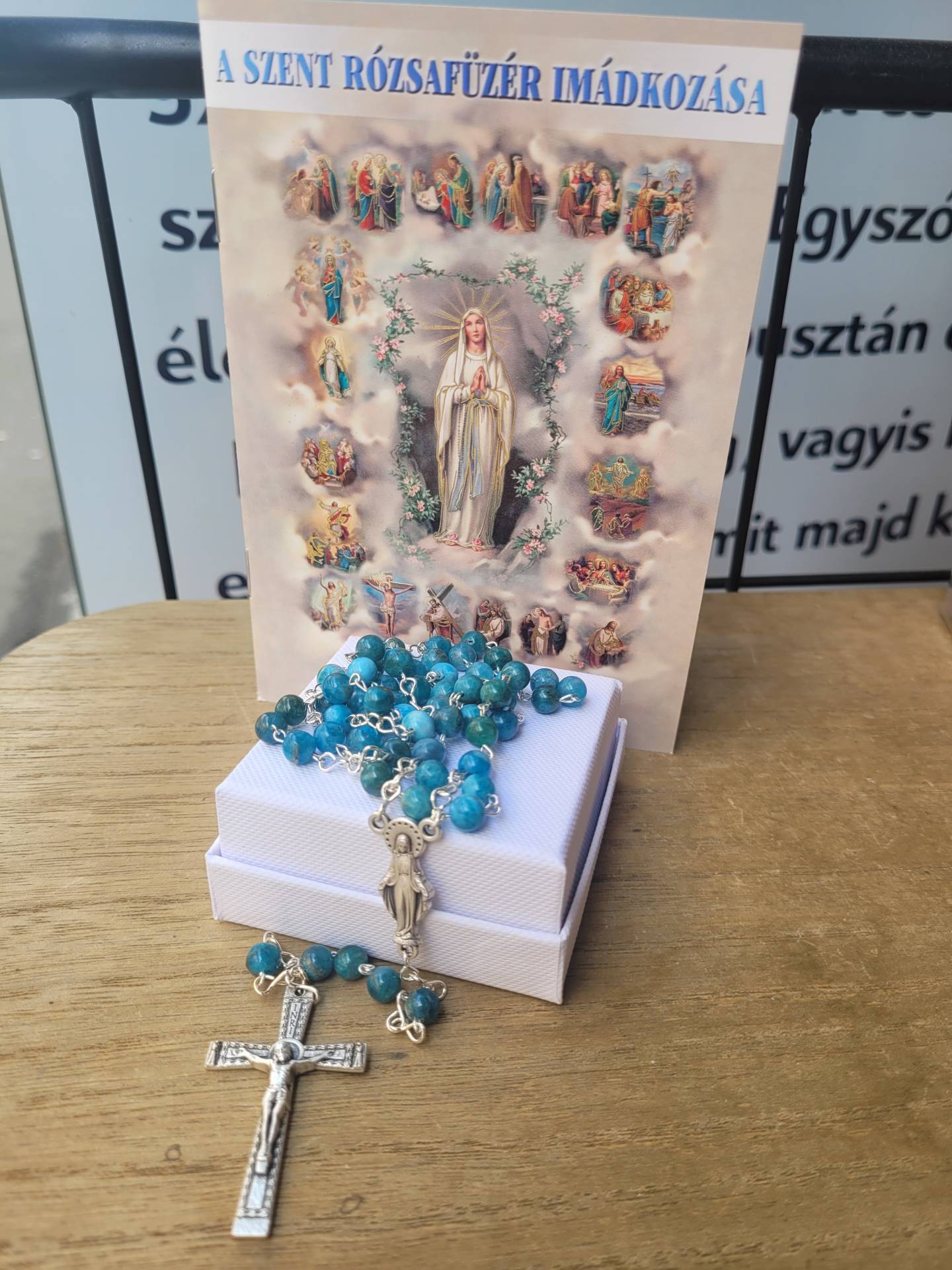 Születésnapra Hölgyeknek, Nőknek kiváló ajándék!Ásvaány Rózsafüzér+imafüzet 