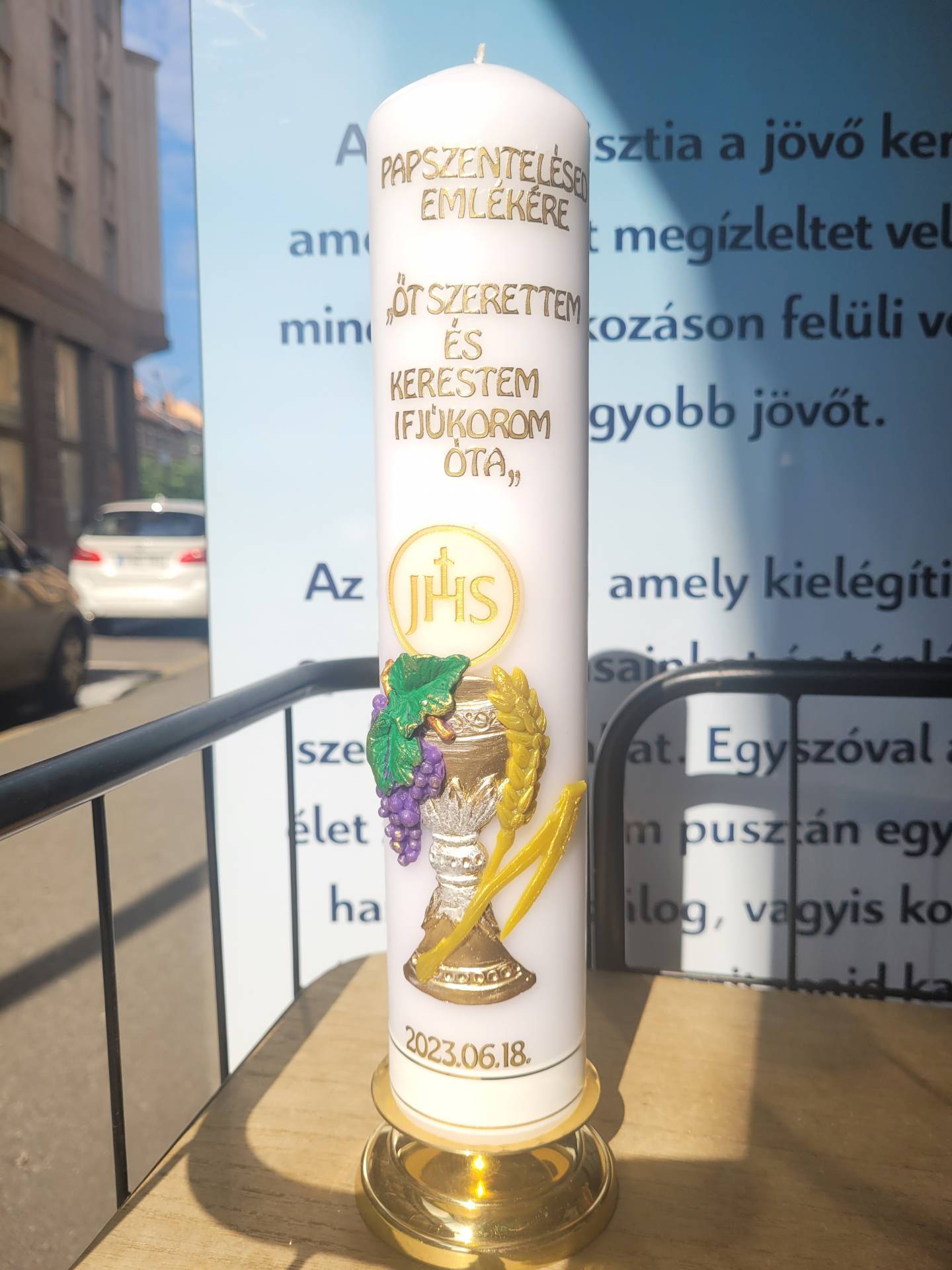 Papszentelésre Ajándékgyertya réztalpon!Diszcsomagoljuk! 