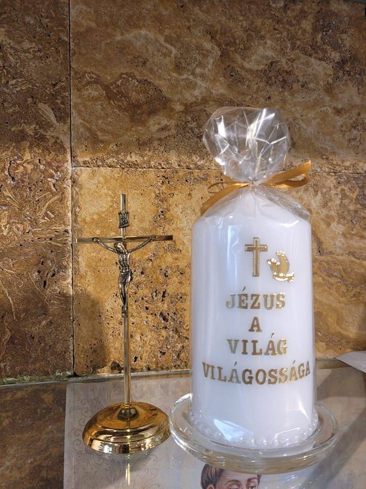 Talpas Réz feszület 16cm+ Ajándékgyertya Isten szavával Bármikor Bármilyen Alkalomra ajándékozható 