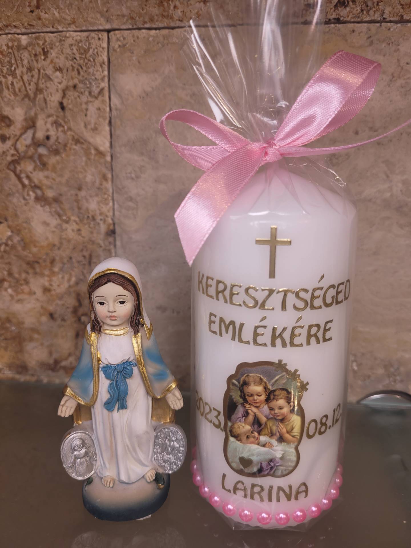 Keresztelőre,Babaszületésre,Születésnapra is elkészitjük az Ajándékgyertyát+ 12cm Szűzmáriaszobor 