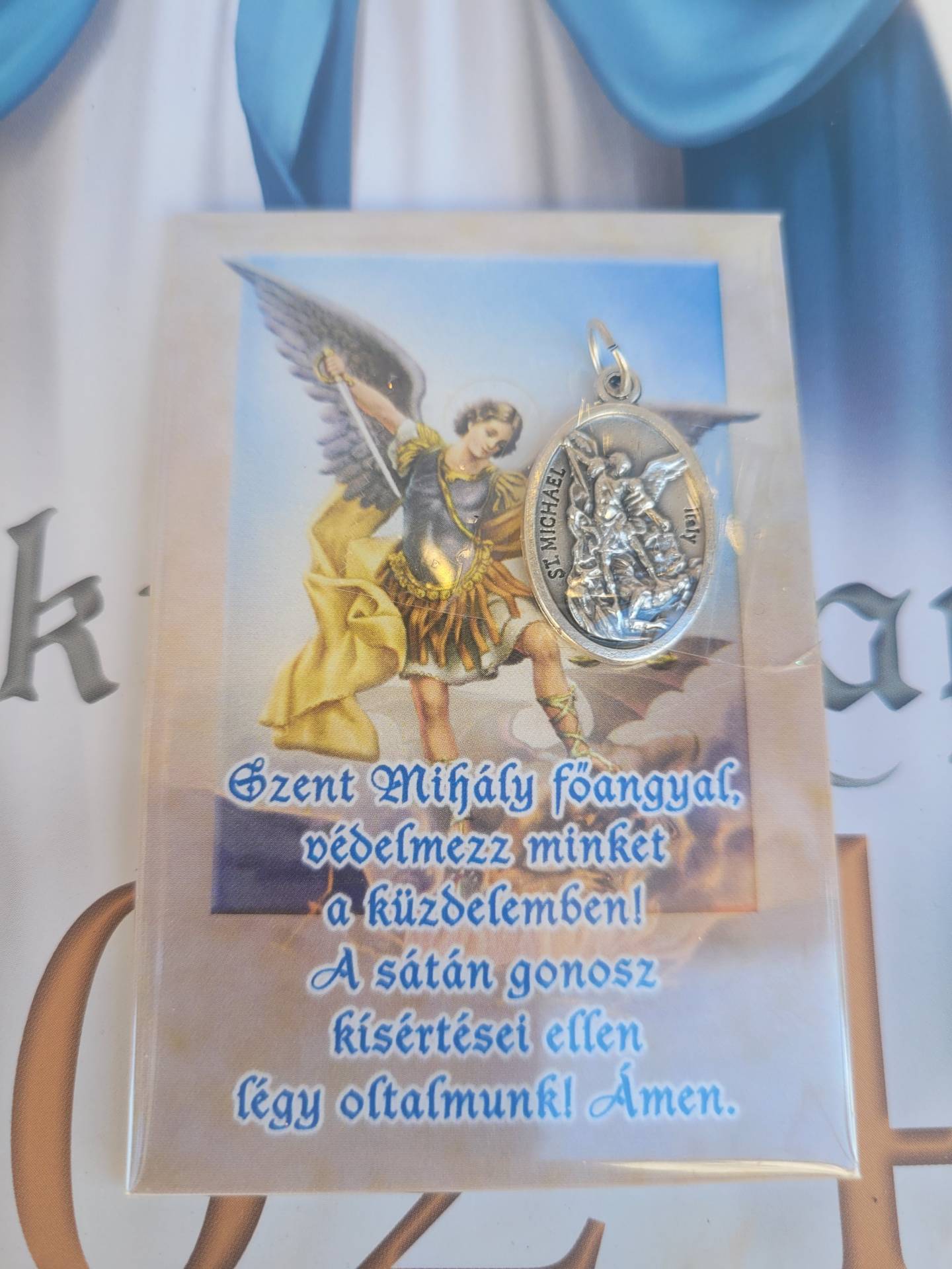 Szent Mihály imamágnes Éremmel 