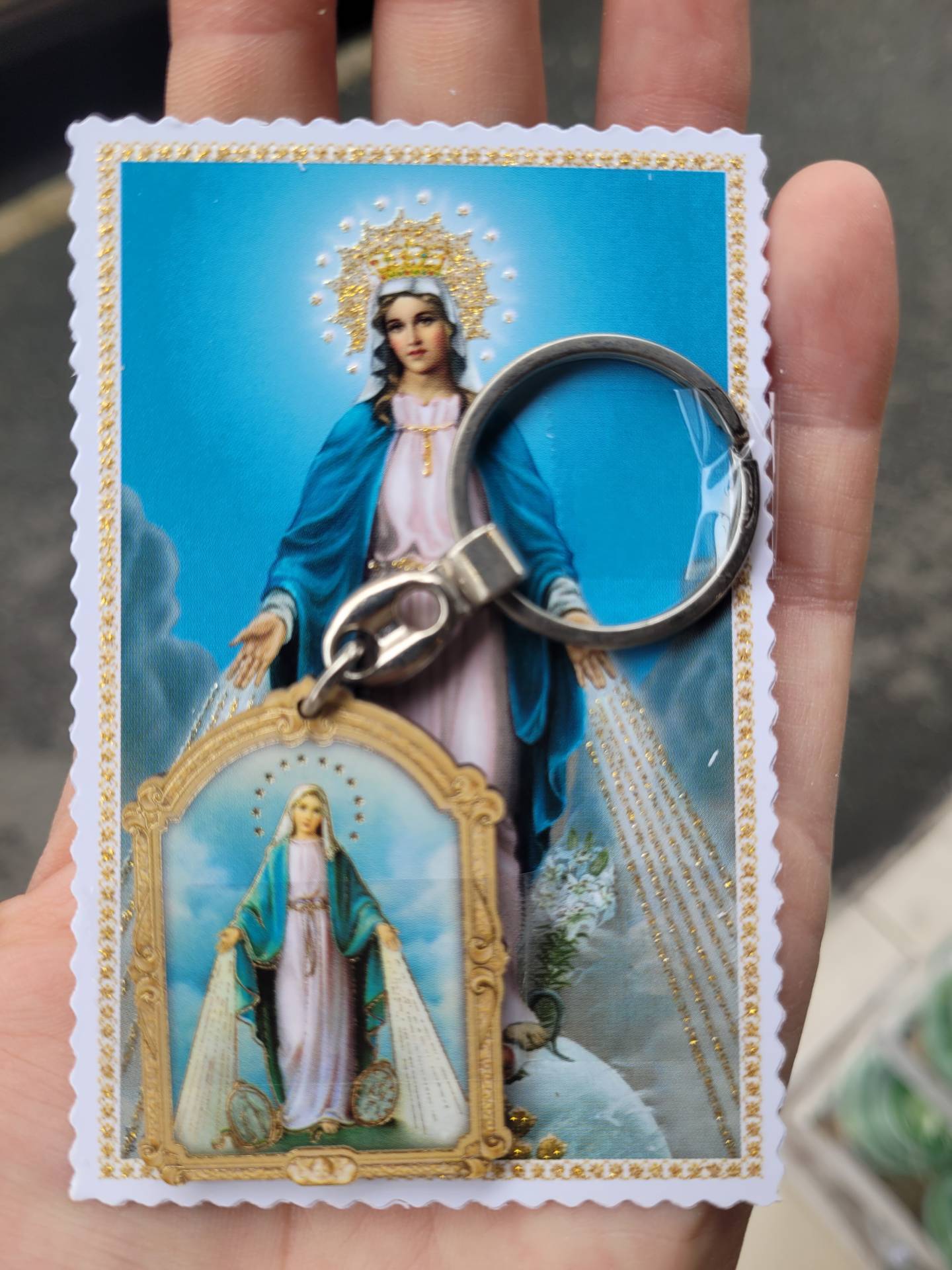 Segitő Szűzmária Szentkép+ ima + kulcstartó 
