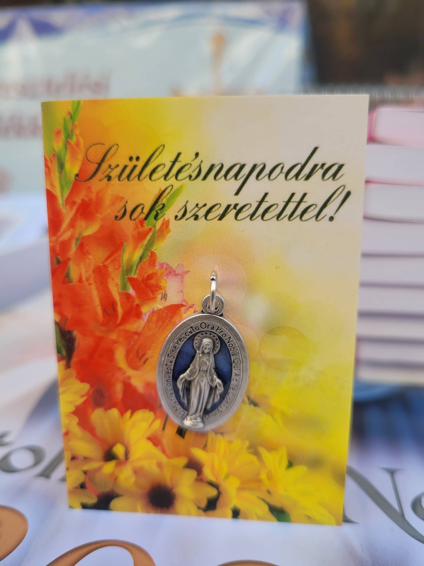 Születésnapra Ajándékigekártya Szűzmáriéremmel 