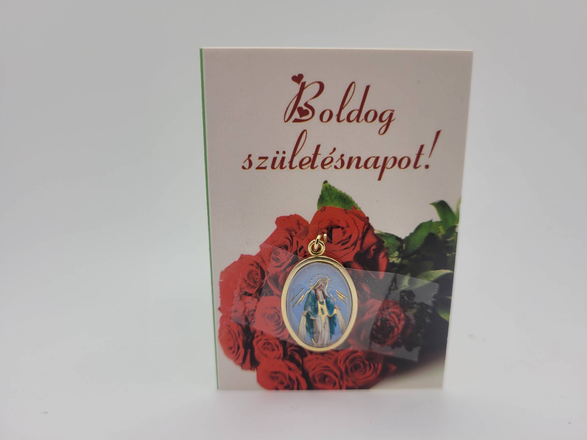 Születésnapra Ajándékkártyán hátoldalán Ároni Áldással Segitő Szűzmáriaérem 