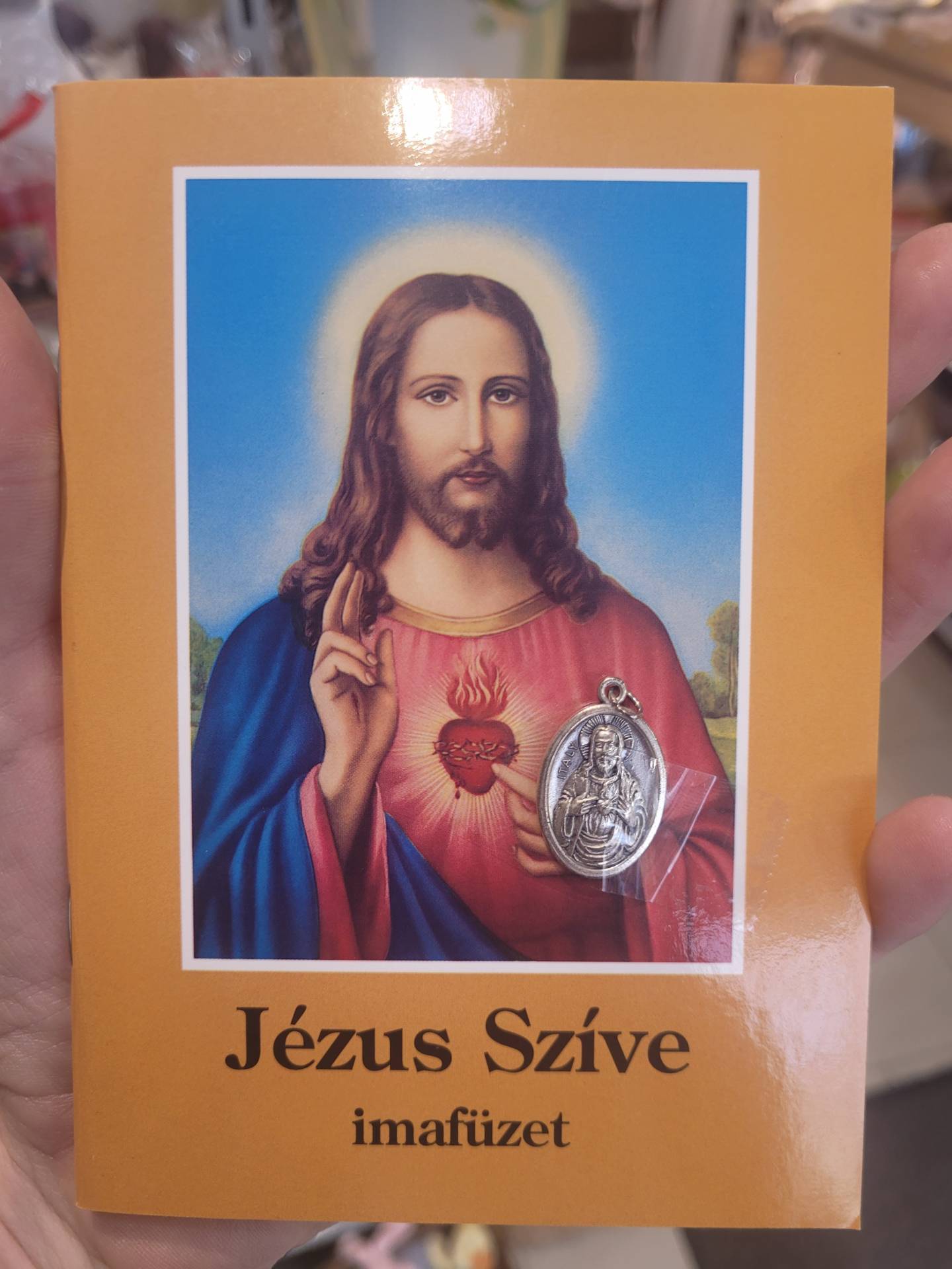 Jézus szive imafüzet+ Jézus szive Érem 