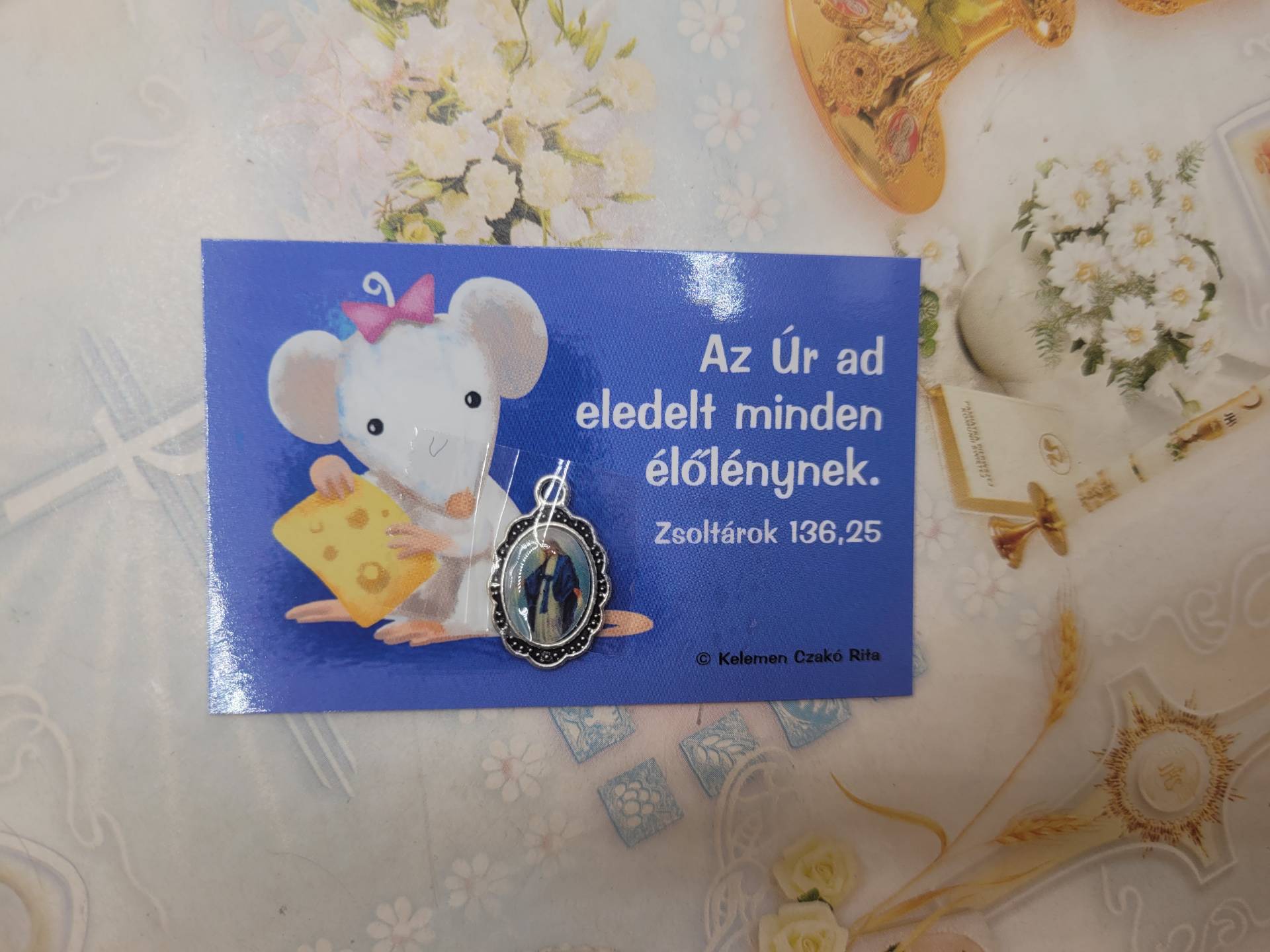 Fiataloknak,gyereknek Igekártya Isten szavával És egy Szentet Ábrázoló Éremmel 