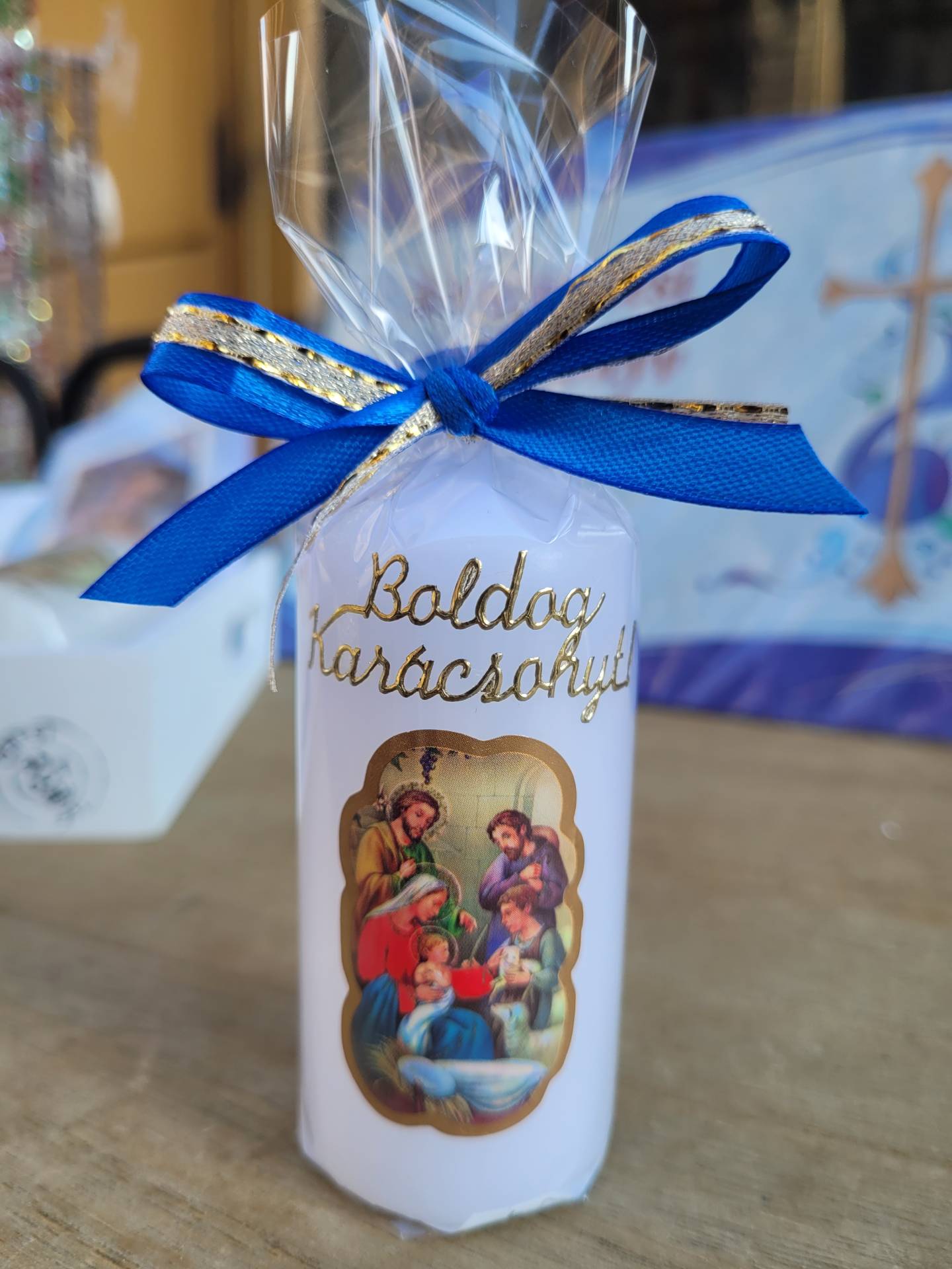 Ajándékgyertya Karácsonyra 