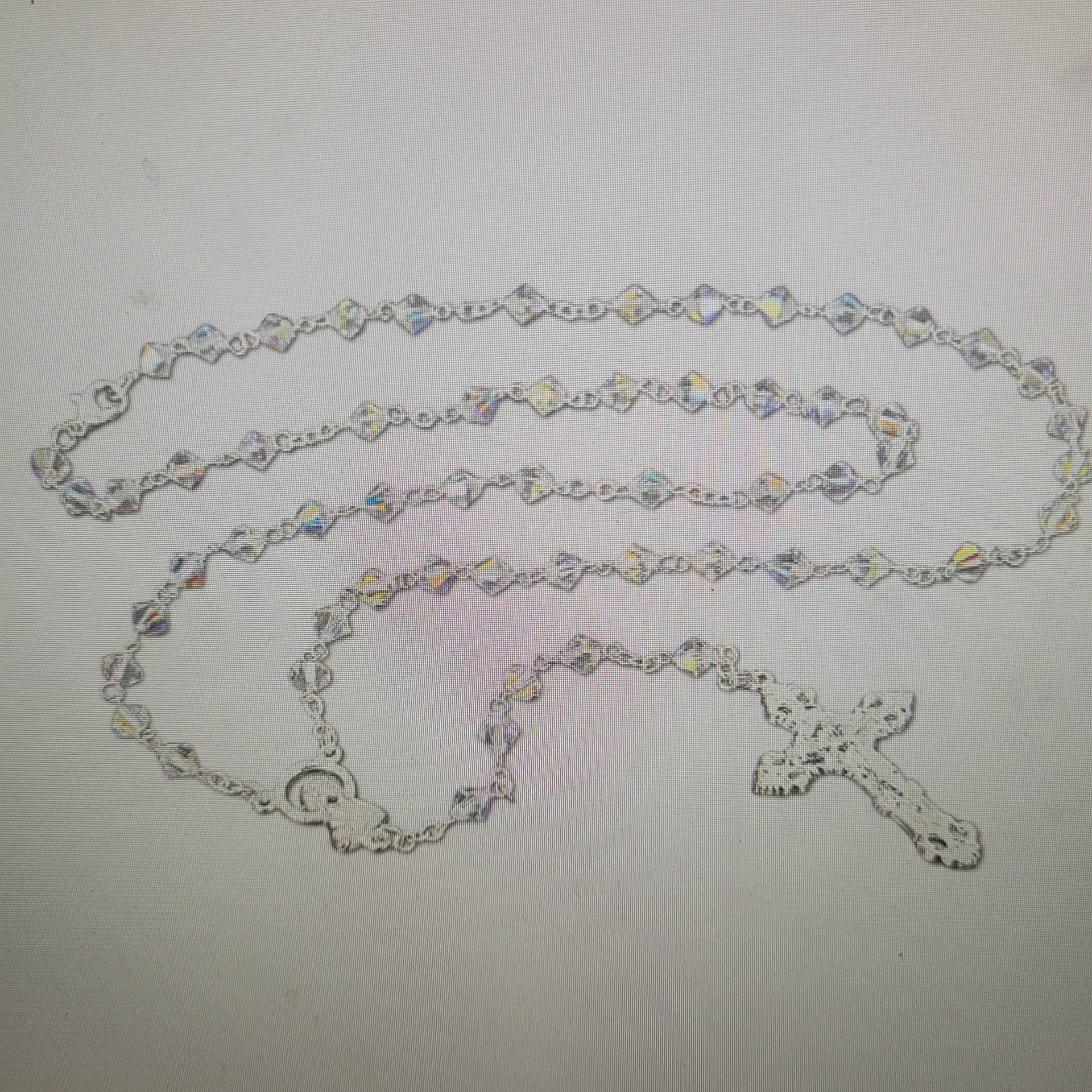SWAROVSKI KŐVES RÓZSAFÜZÉR ÁTTETSZŐ KRISTÁLYOKKAL / KERESZTELŐRE,VAGY BÁRMILYEN ALKALOMRA IS SZÉP AJÁNDÉK! 