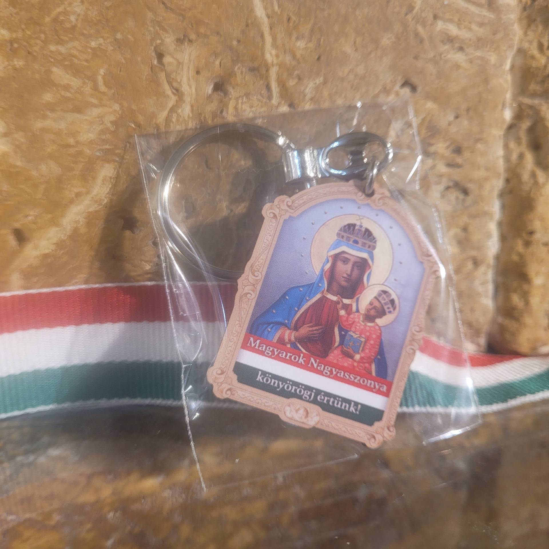 MAGYAROK NAGYASSZONYA KULCSTARTÓ  / IMDSÁGGAL/ 