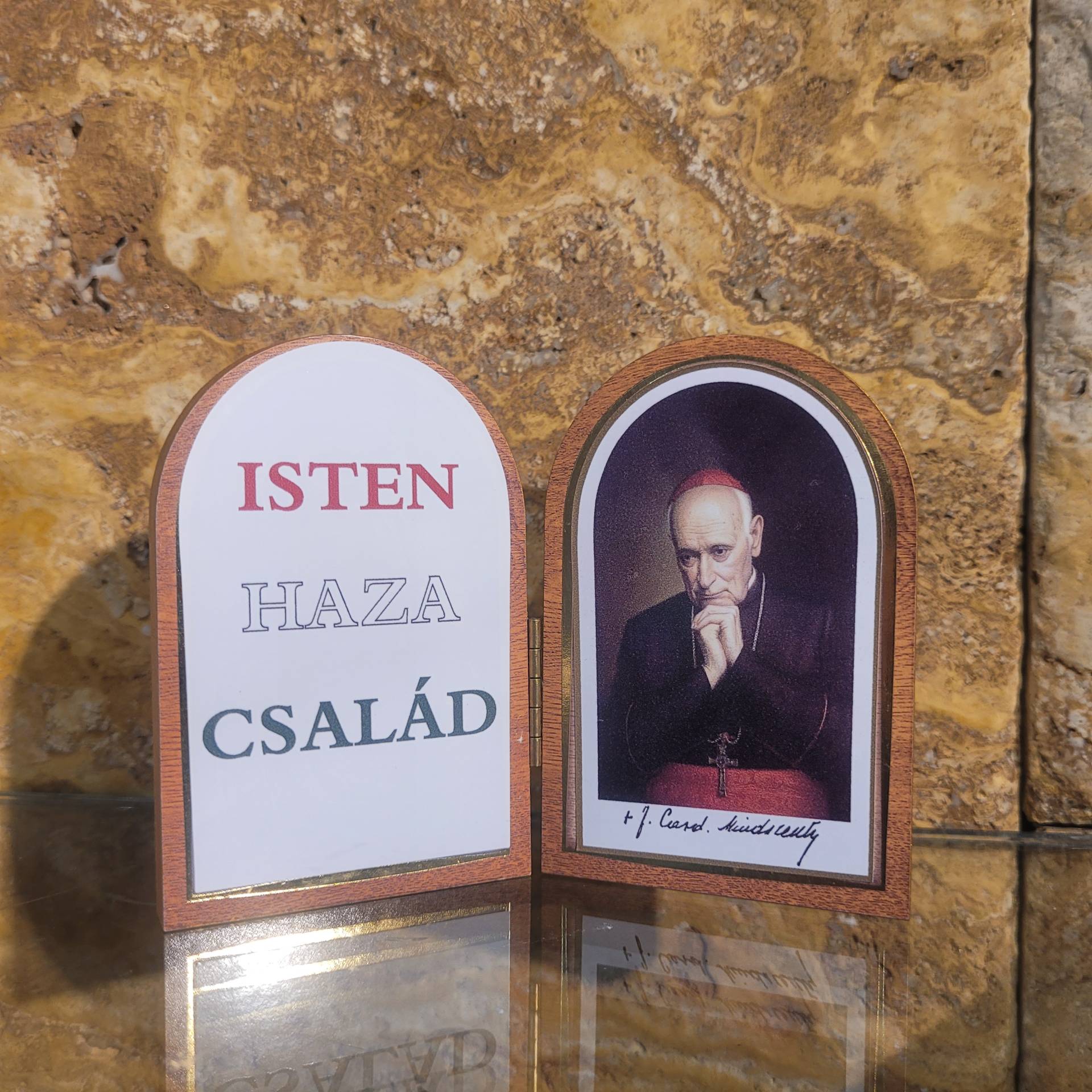 Mindszenty József Hercegprímás + Magyarország identitása : ISTEN HAZA CSALÁD 