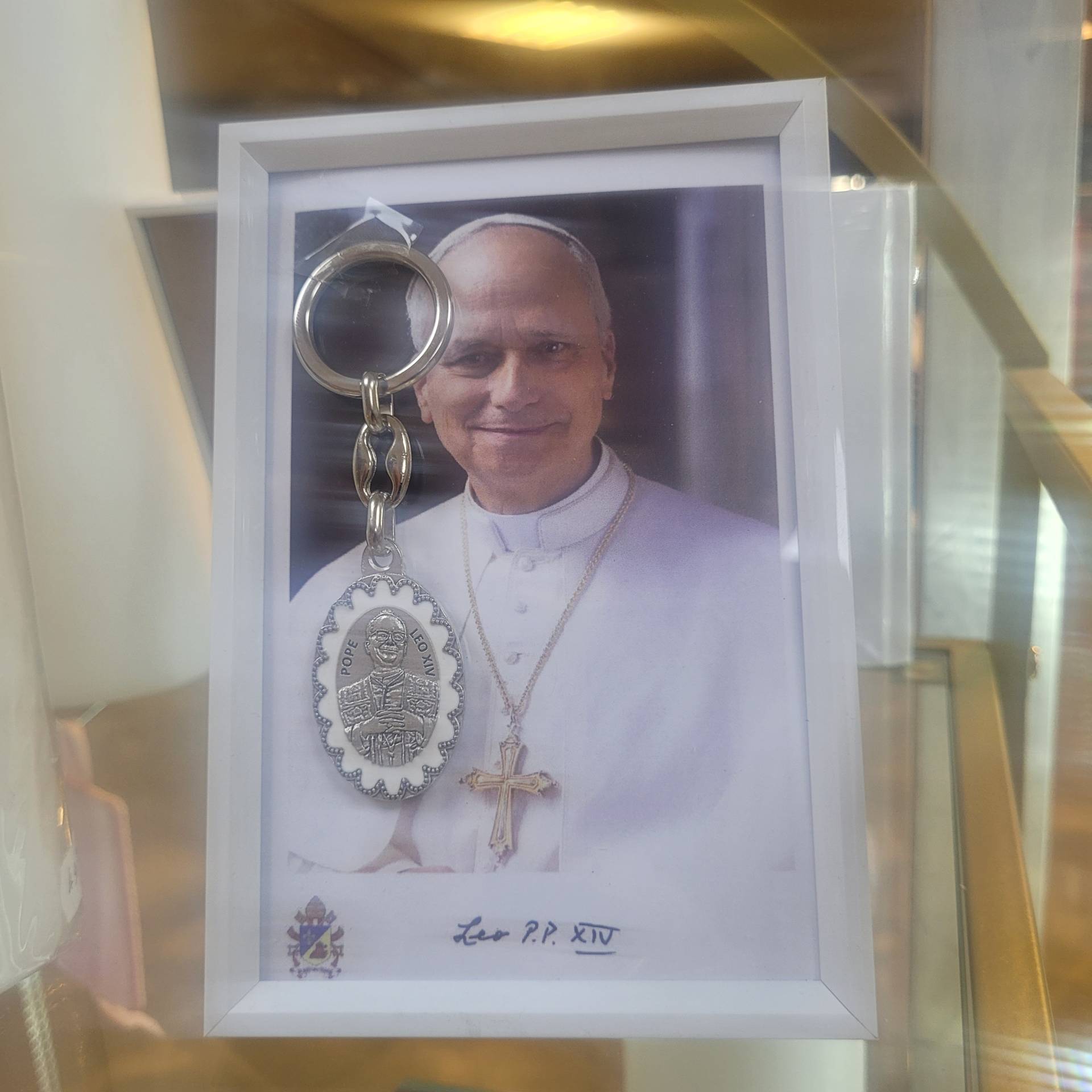 XIV.Leó Pápa képe keretben+ kulcstartó 